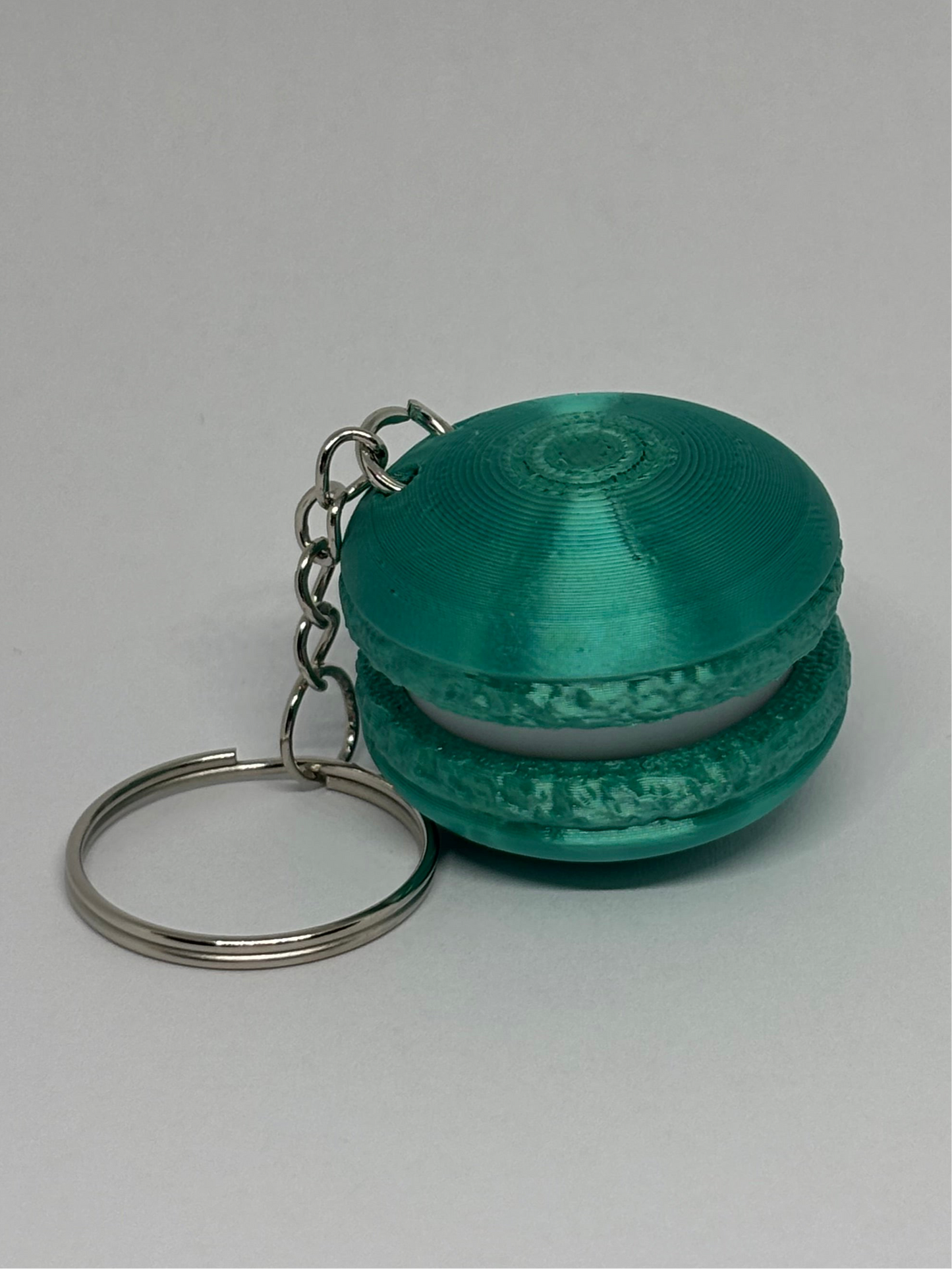 3D Macaron Clicker Keyring - Emerald