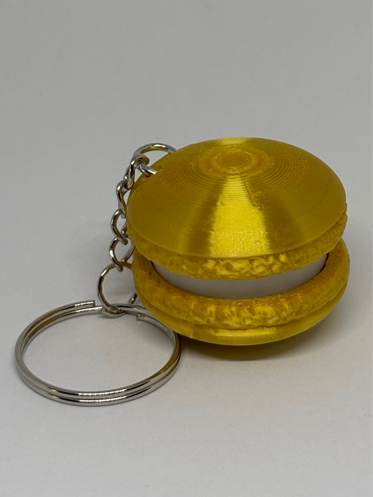 3D Macaron Clicker Keyring - Gold